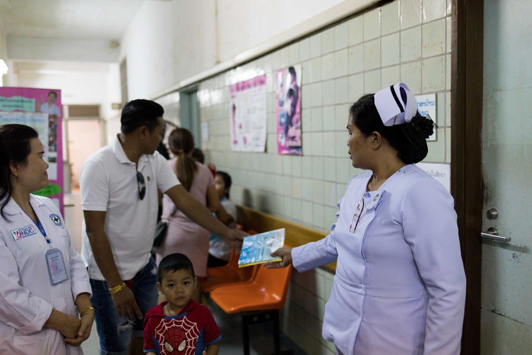 The vaccination program at the Setthathirath Hospital in Vientiane, Laos PDR. Credit: Amanda Mustard